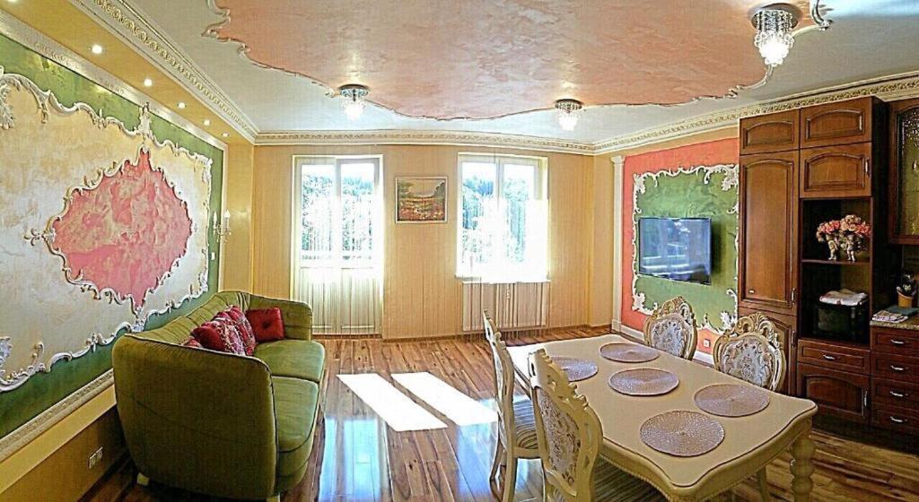 Rose Apartment Mariánské Lázně Екстериор снимка