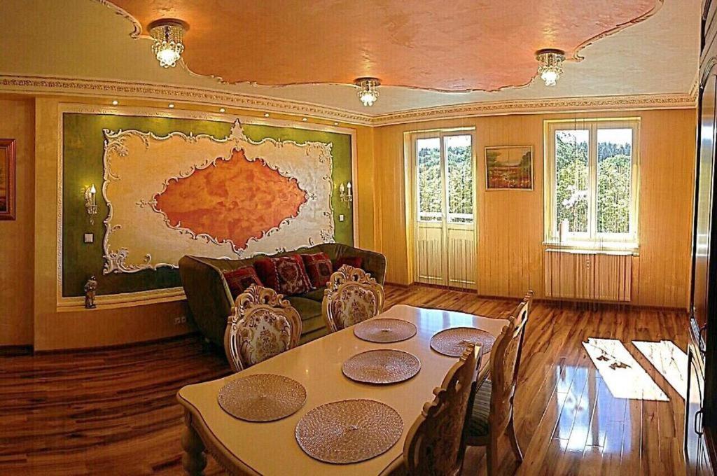 Rose Apartment Mariánské Lázně Екстериор снимка