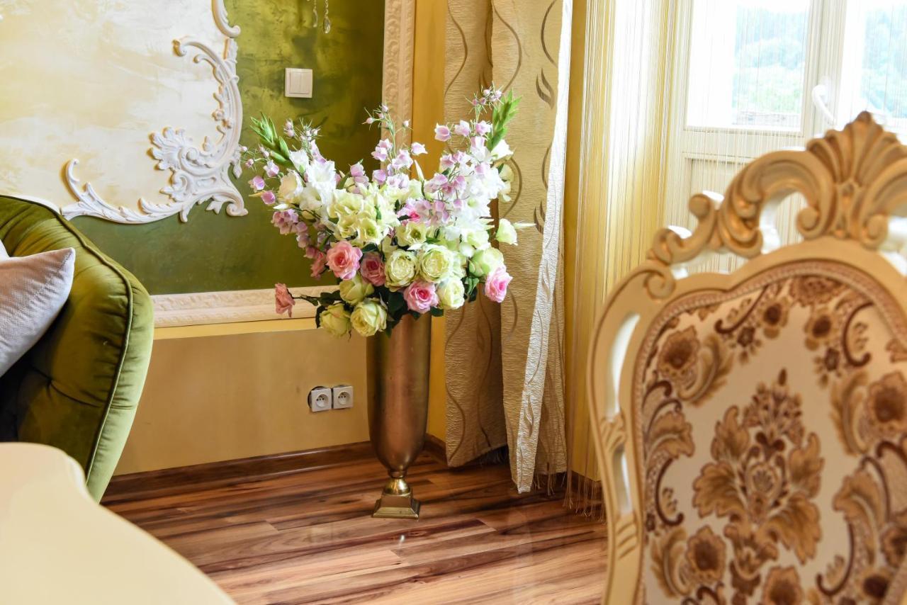 Rose Apartment Mariánské Lázně Екстериор снимка